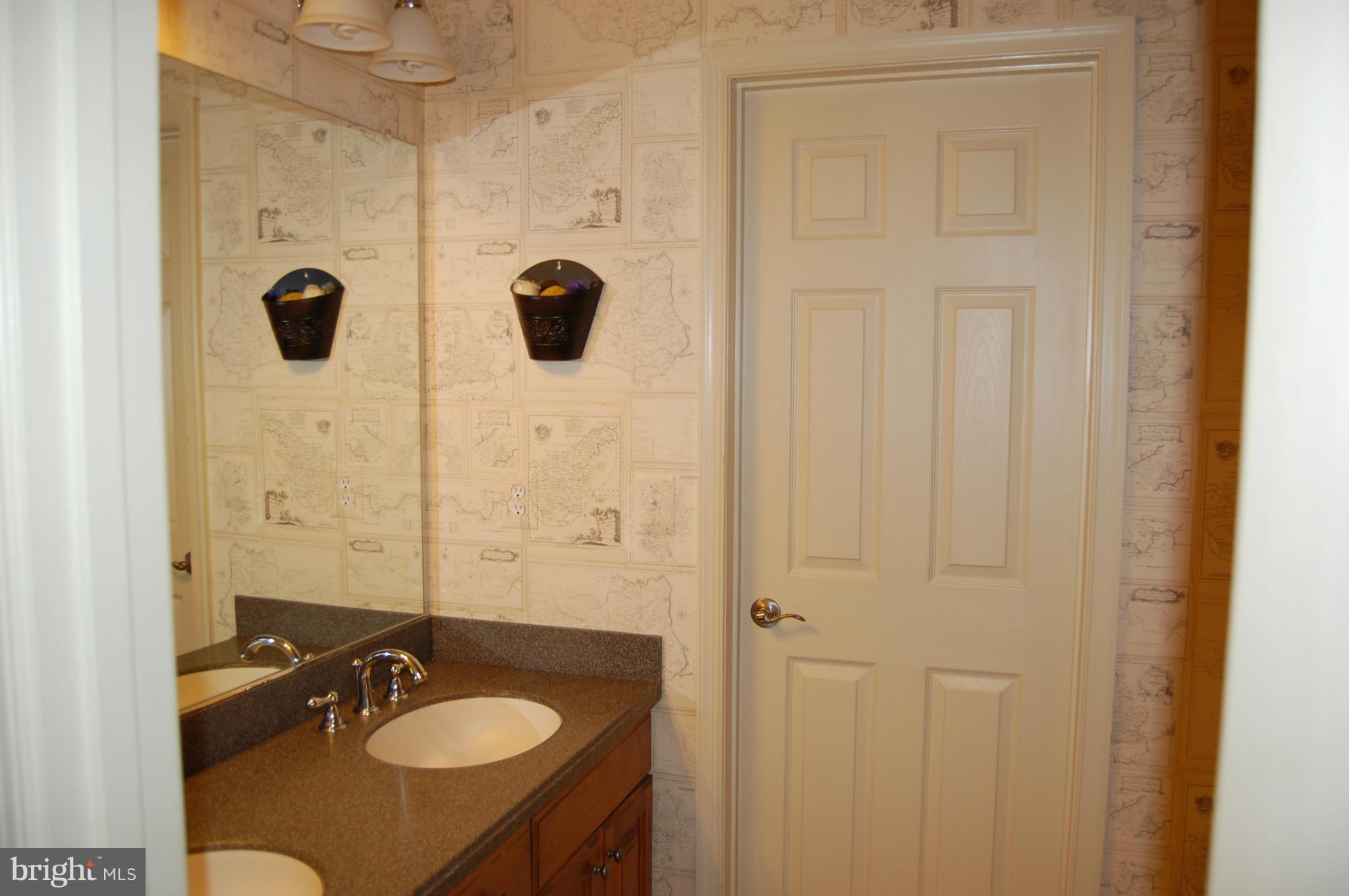 MADISON GROVE - Residential