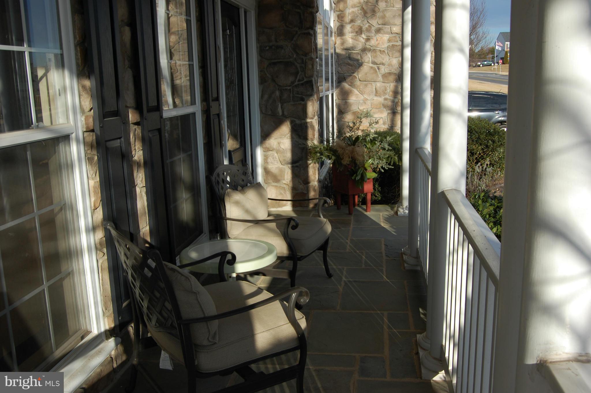 MADISON GROVE - Residential