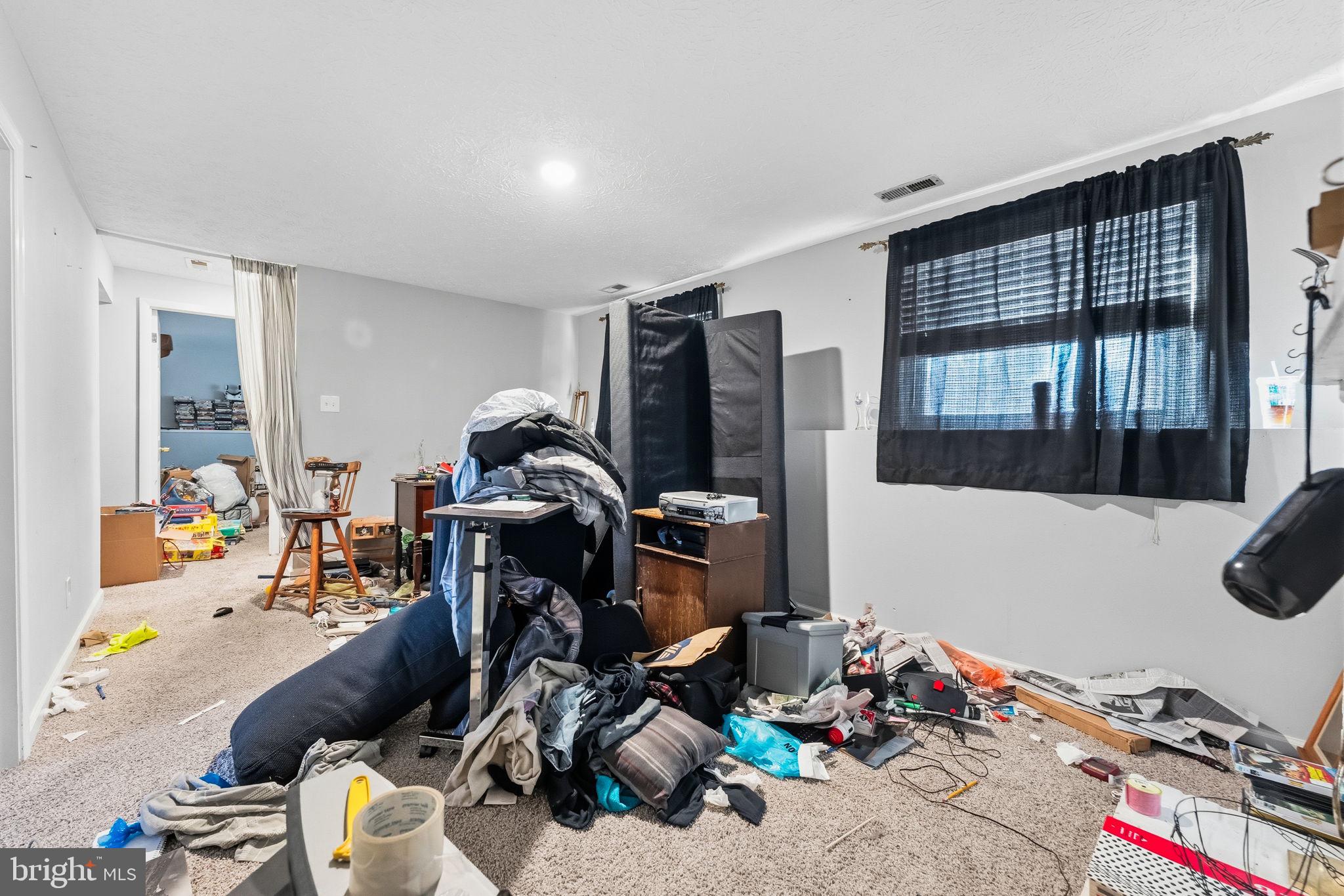 PERRYVILLE - Residential