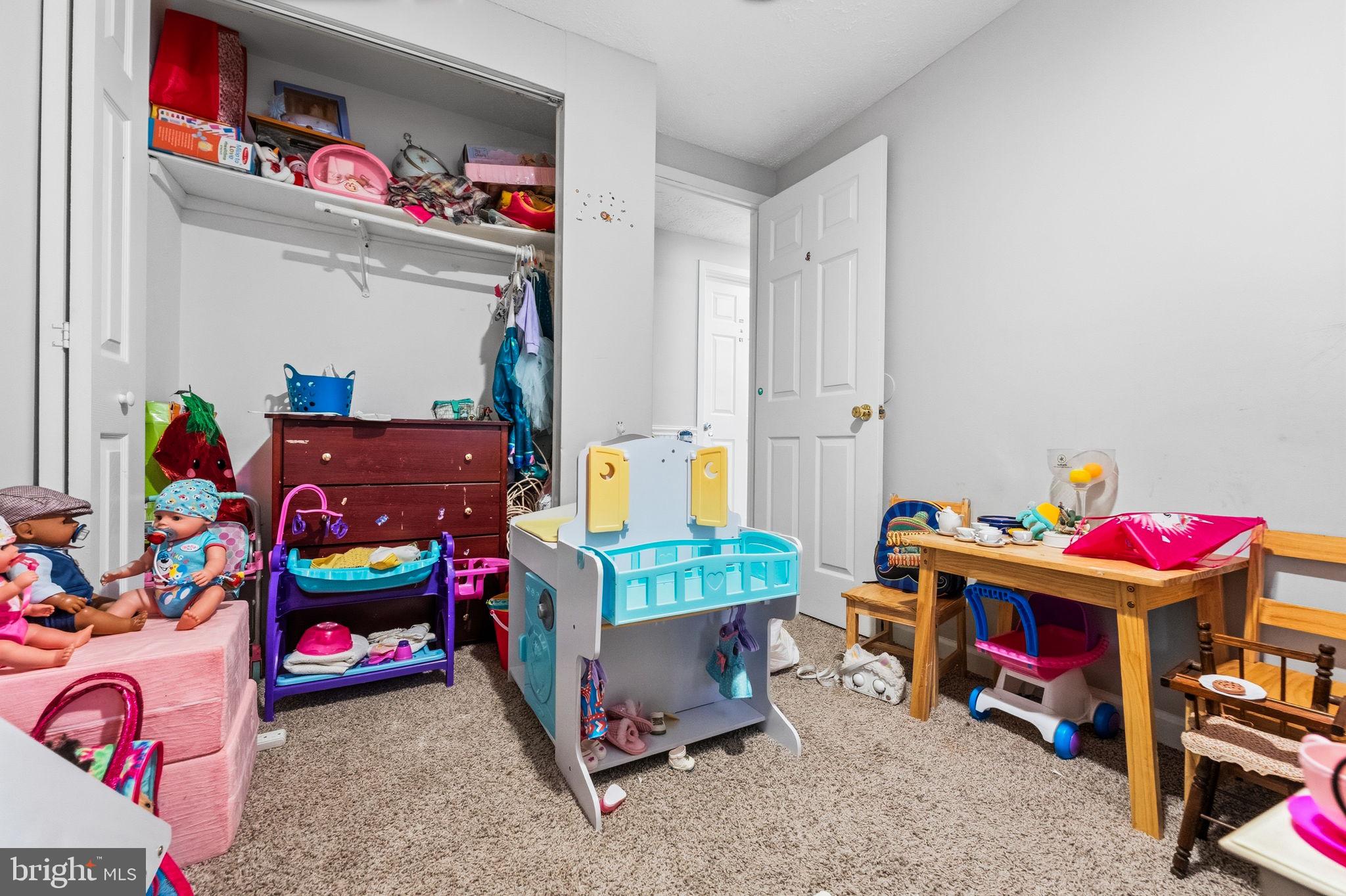 PERRYVILLE - Residential