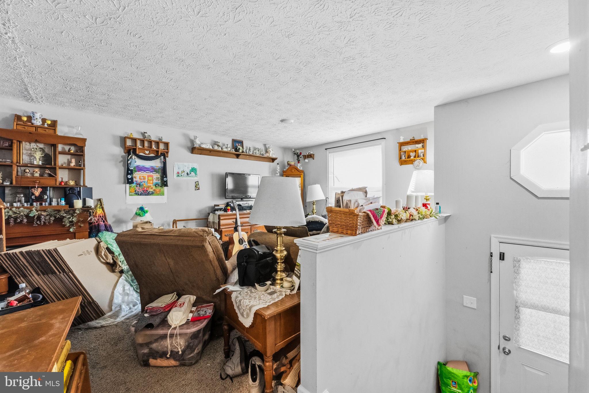 PERRYVILLE - Residential