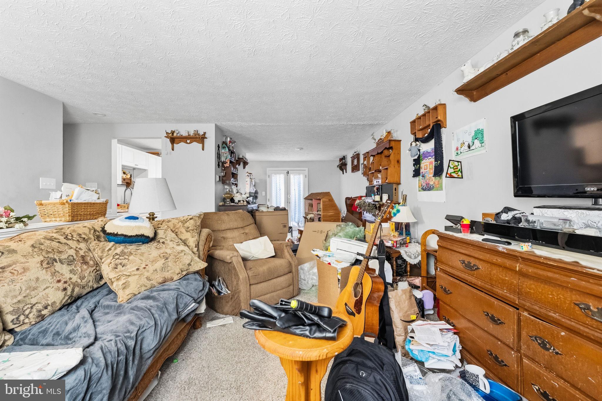 PERRYVILLE - Residential