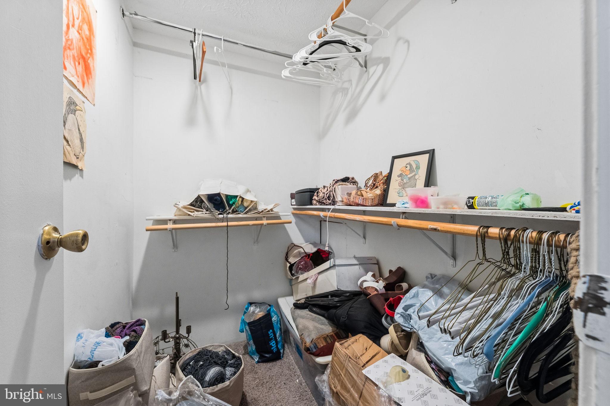 PERRYVILLE - Residential