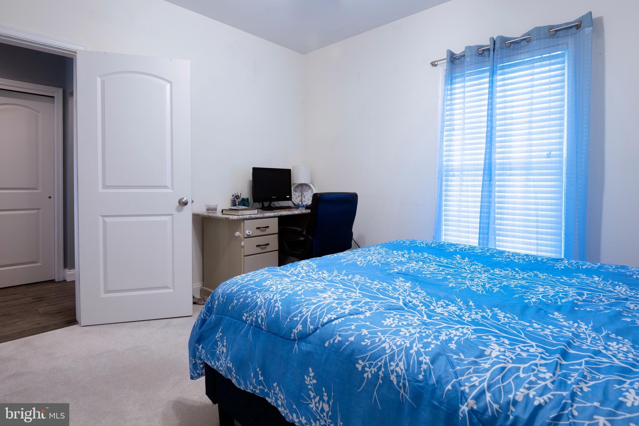 PENINSULA - Residential