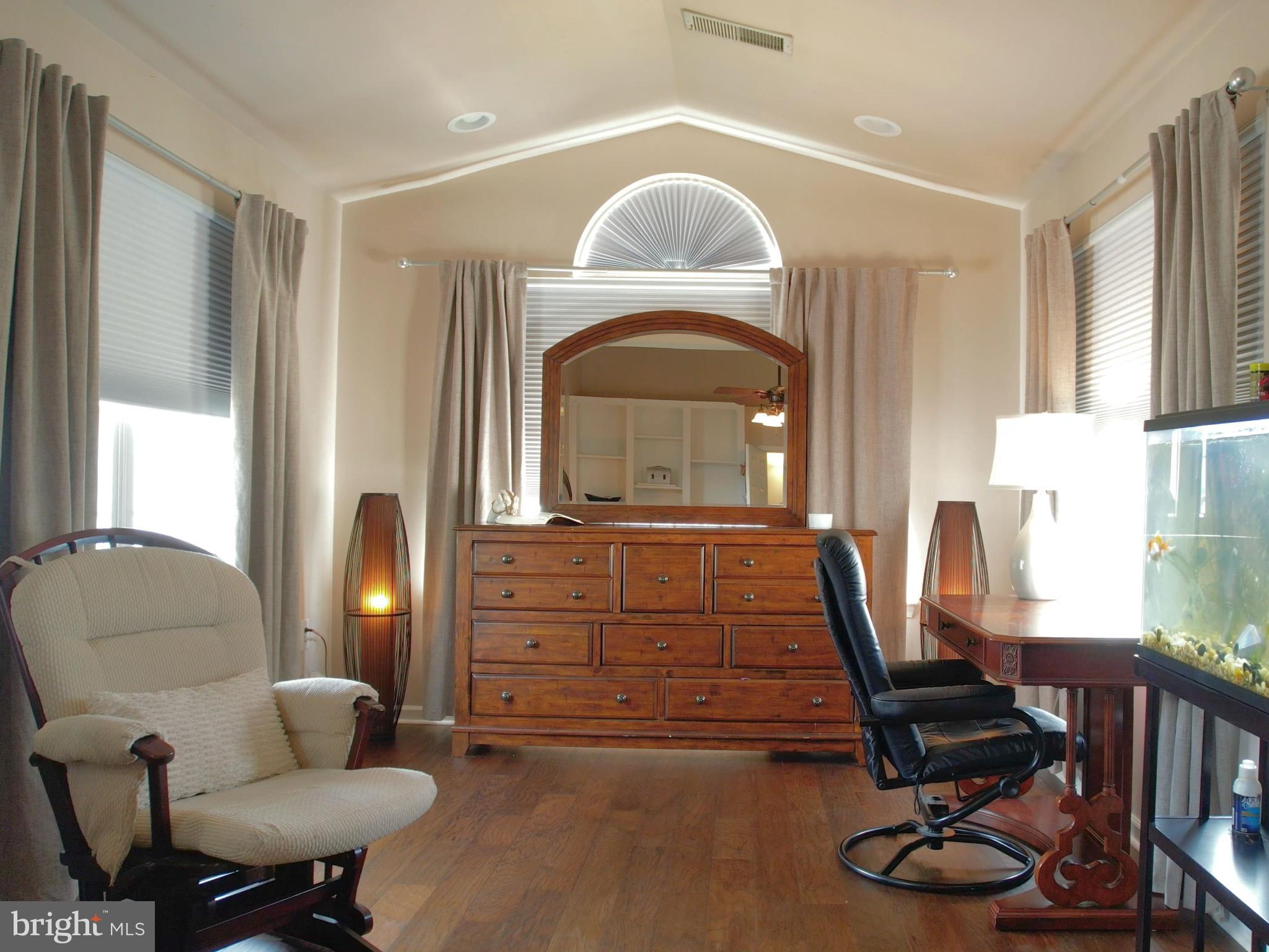 SHEFFIELD MANOR - Residential