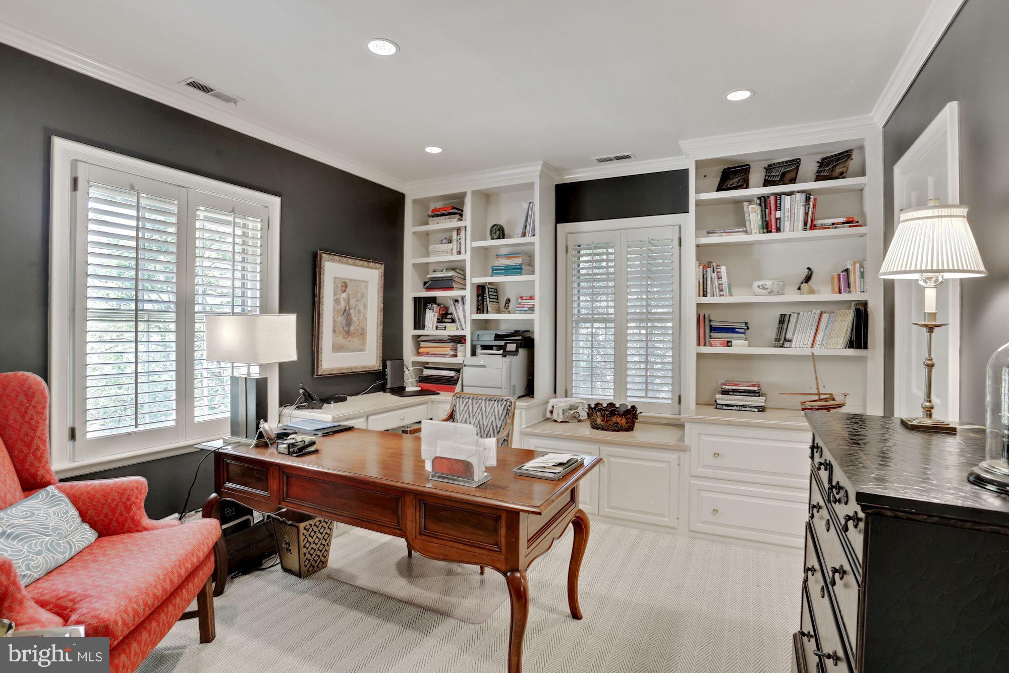 WESLEY HEIGHTS - Residential