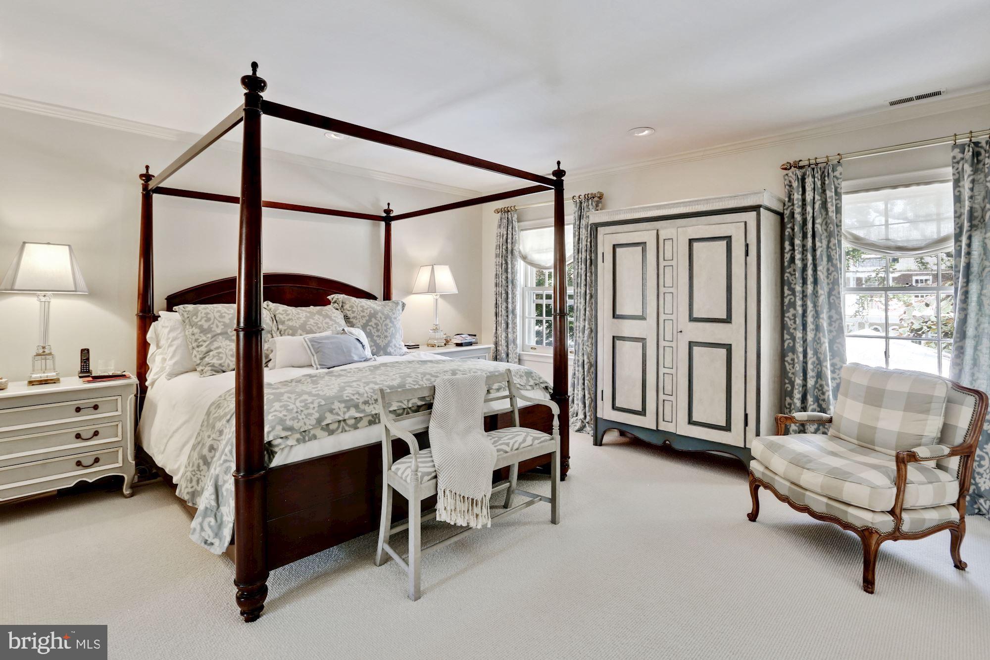 WESLEY HEIGHTS - Residential