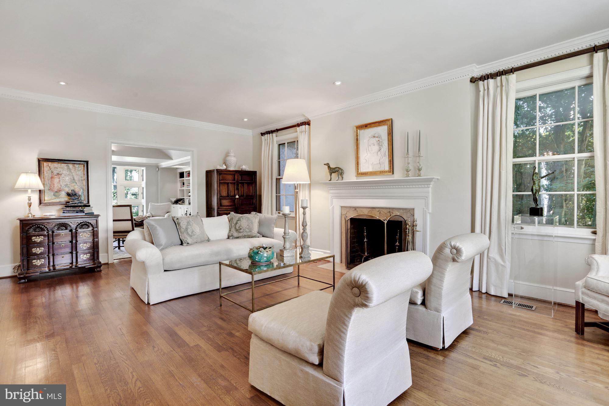 WESLEY HEIGHTS - Residential