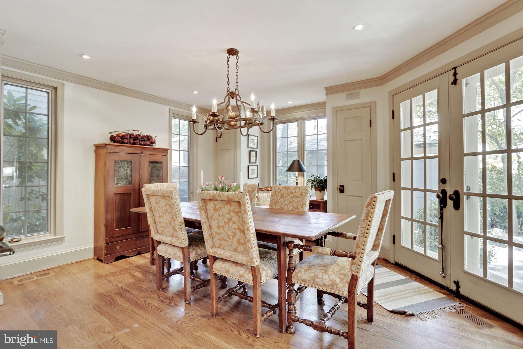 WESLEY HEIGHTS - Residential