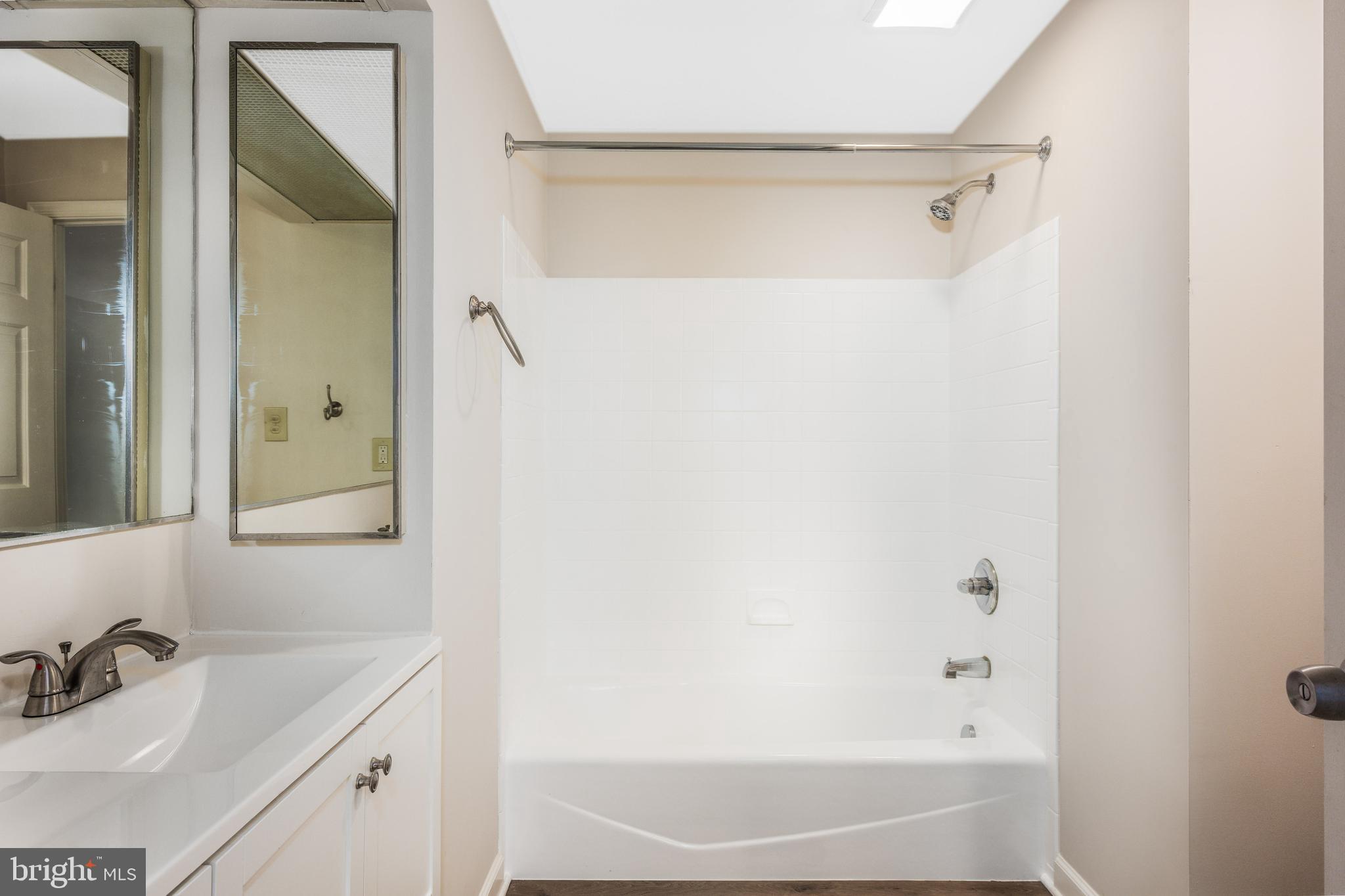 TOWSONGATE - Residential