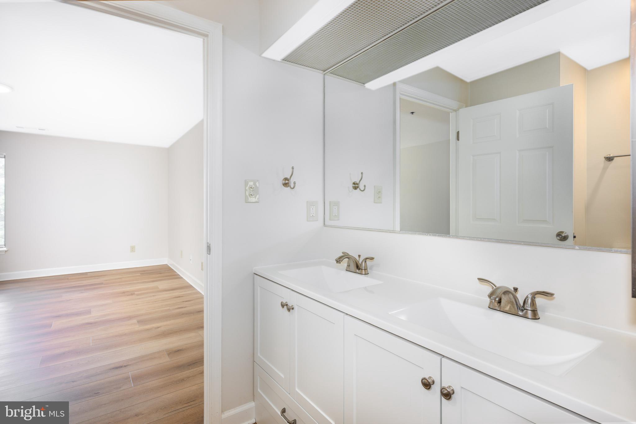 TOWSONGATE - Residential