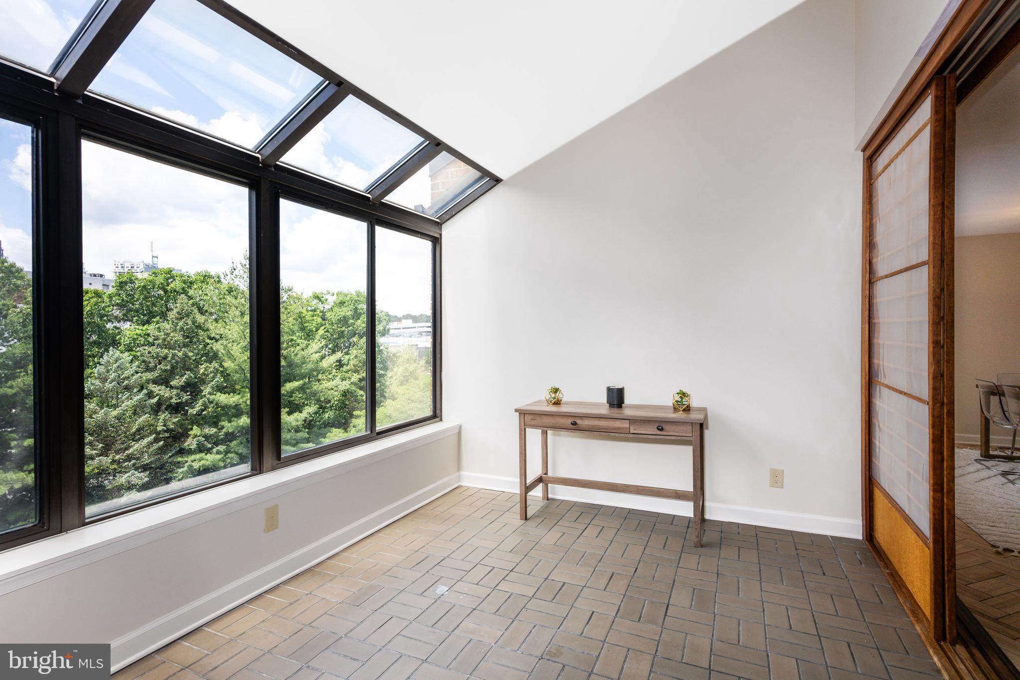 TOWSONGATE - Residential