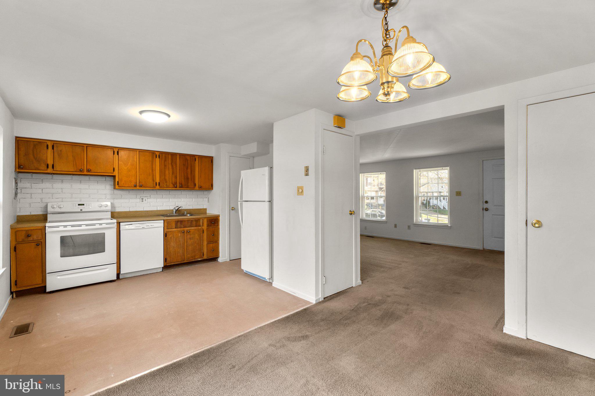 GREENS OF WESTMINSTER - Residential