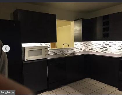 EXTON STATION - Residential Lease