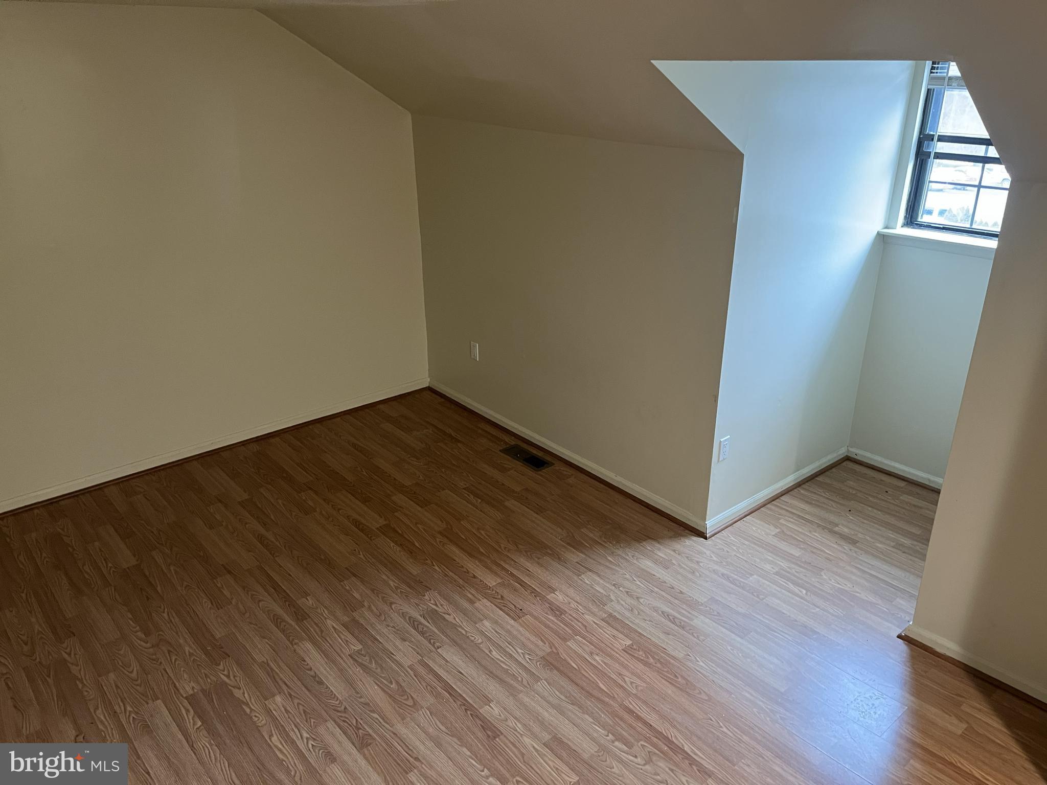 EXTON STATION - Residential Lease