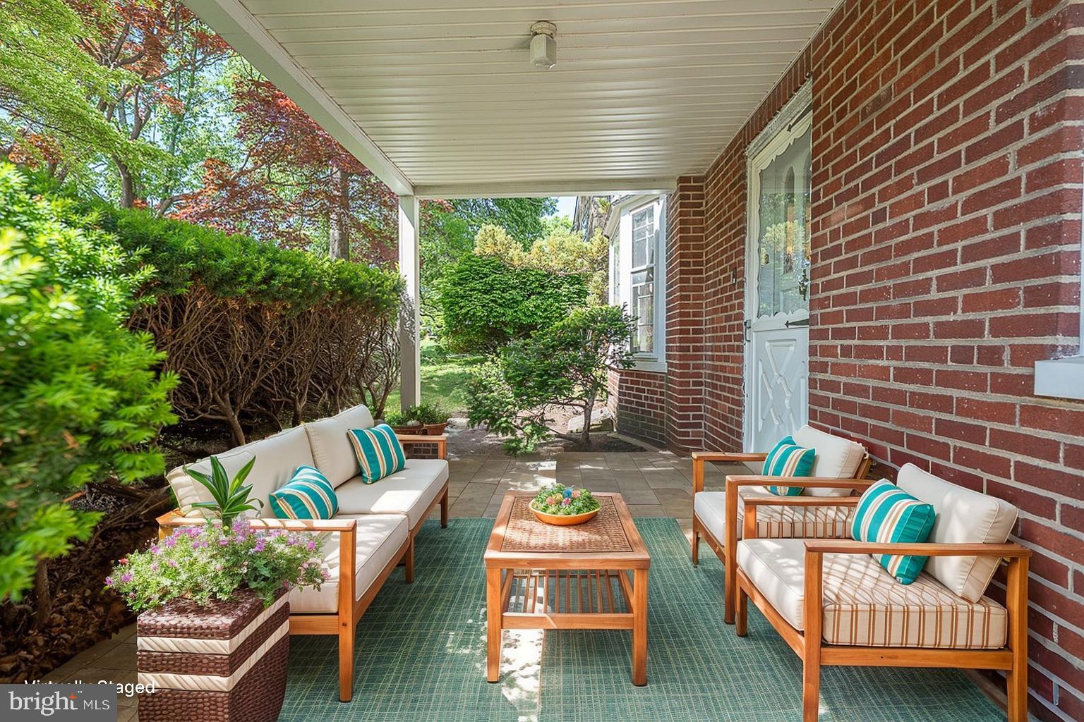 7411 ELIZABETH ROAD