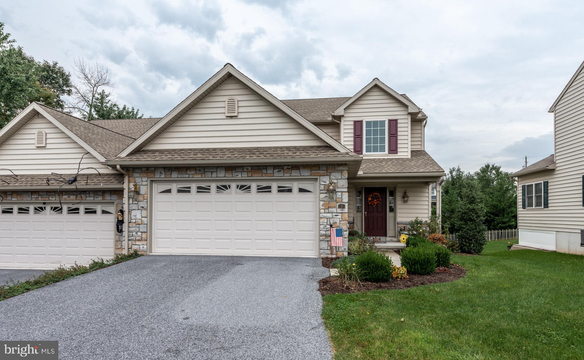 WOODS EDGE OF ELIZABETHTOWN - Residential
