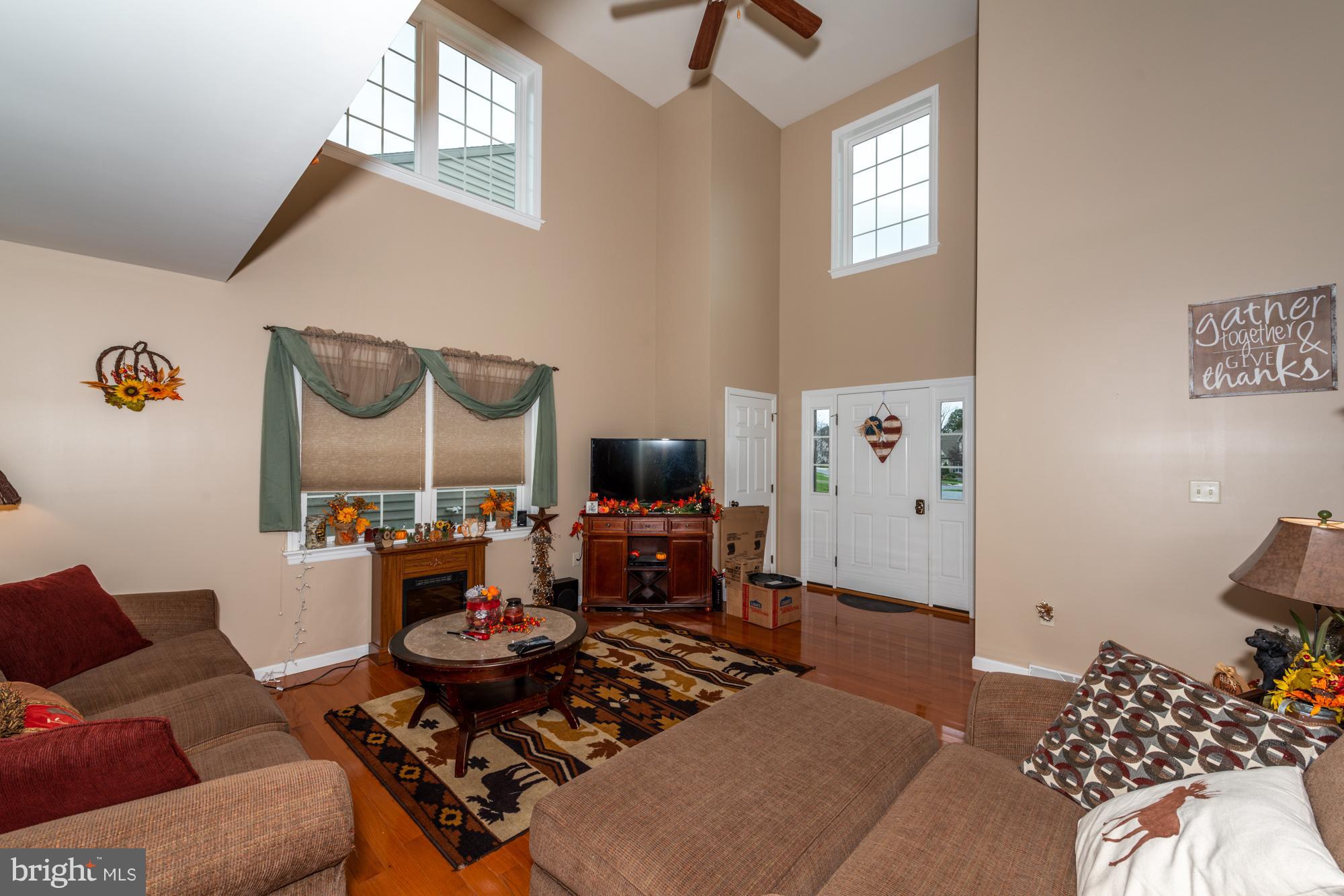WOODS EDGE OF ELIZABETHTOWN - Residential