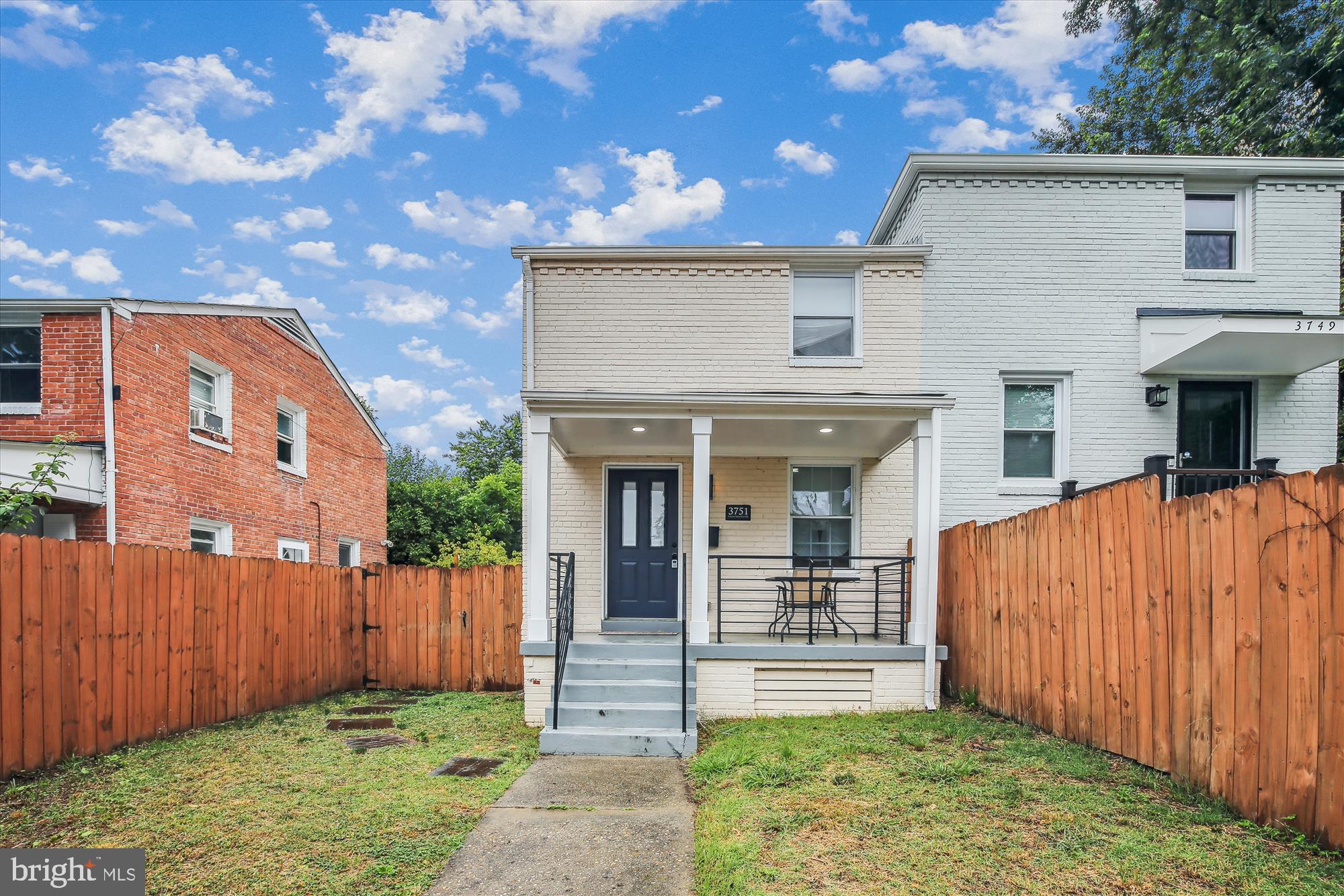 FORT BARNARD HEIGHTS - Residential