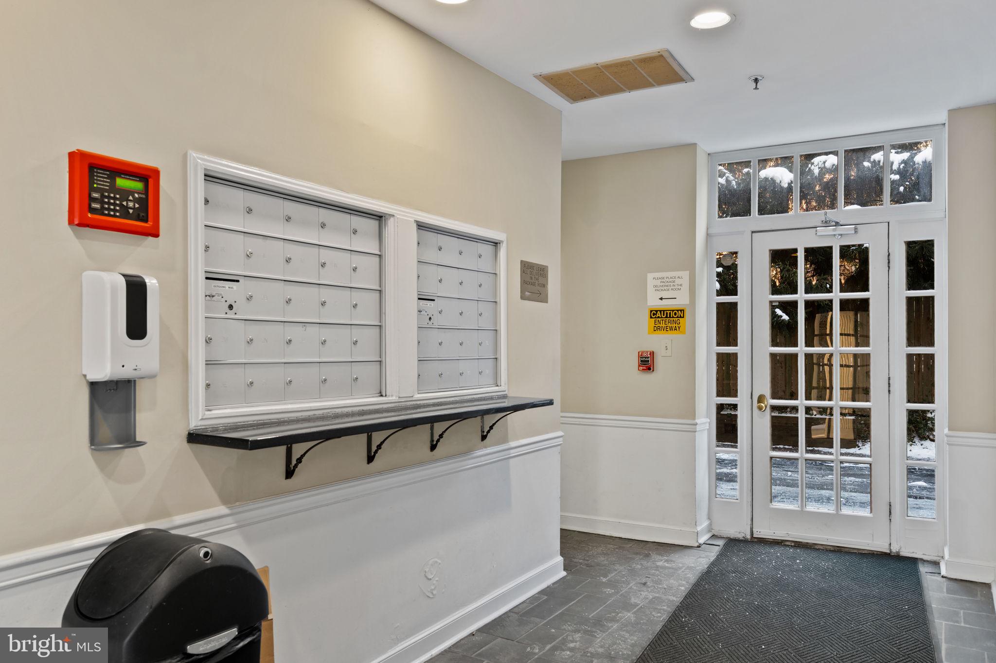 CHURCHILL COURT - Residential