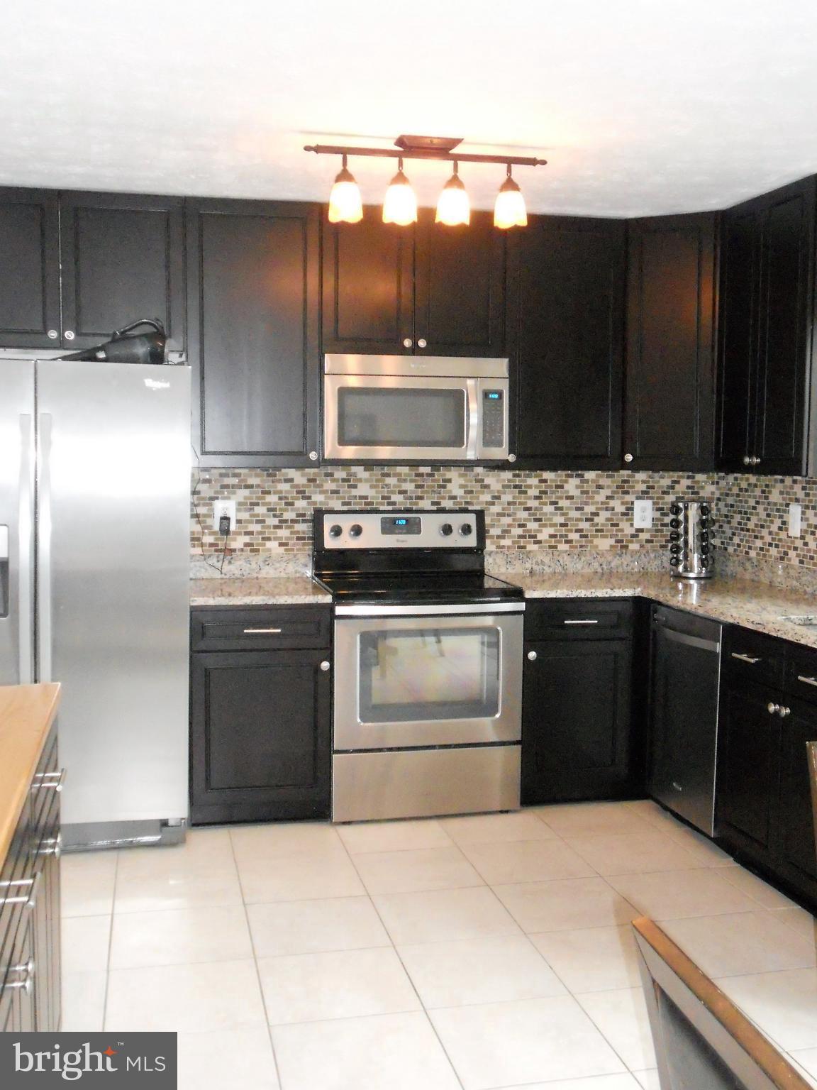 AVONDALE RUN - Residential