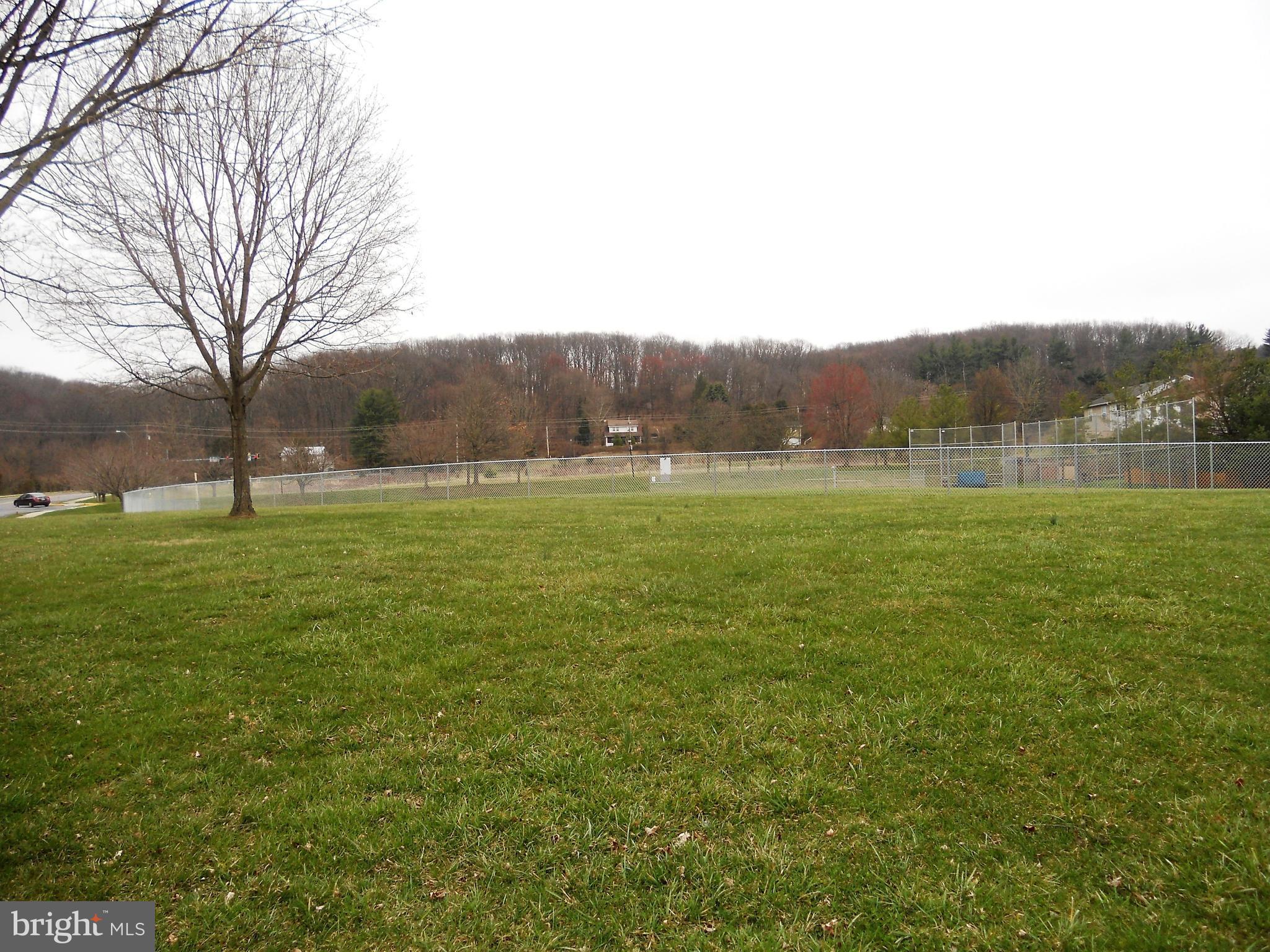 AVONDALE RUN - Residential