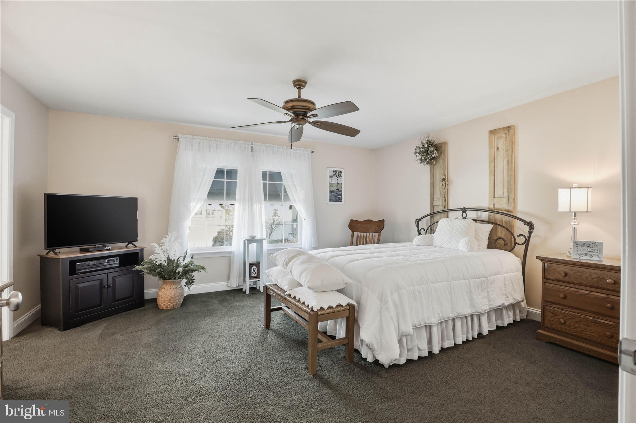 FAIRVILLE HEIGHTS - Residential