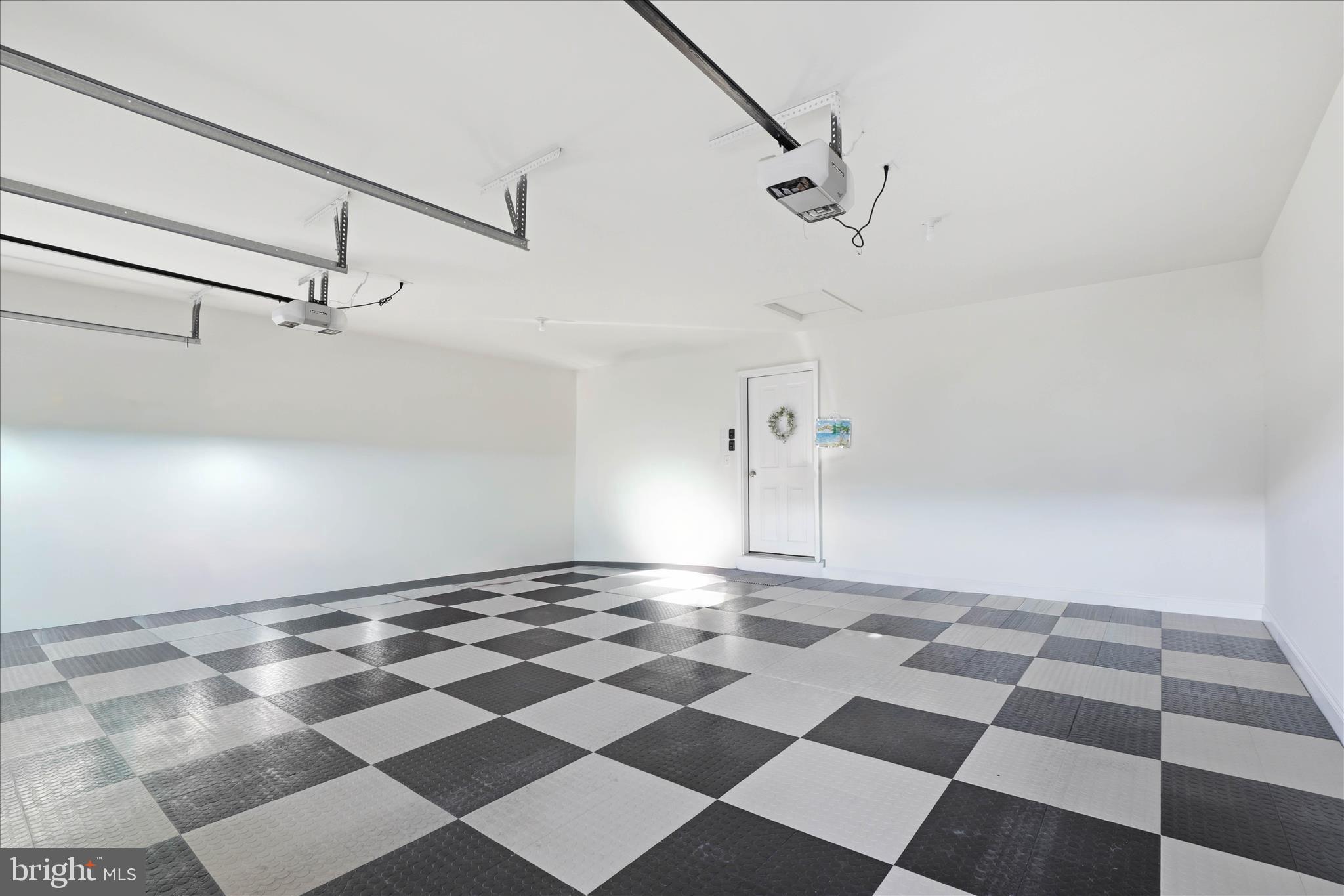 FAIRVILLE HEIGHTS - Residential