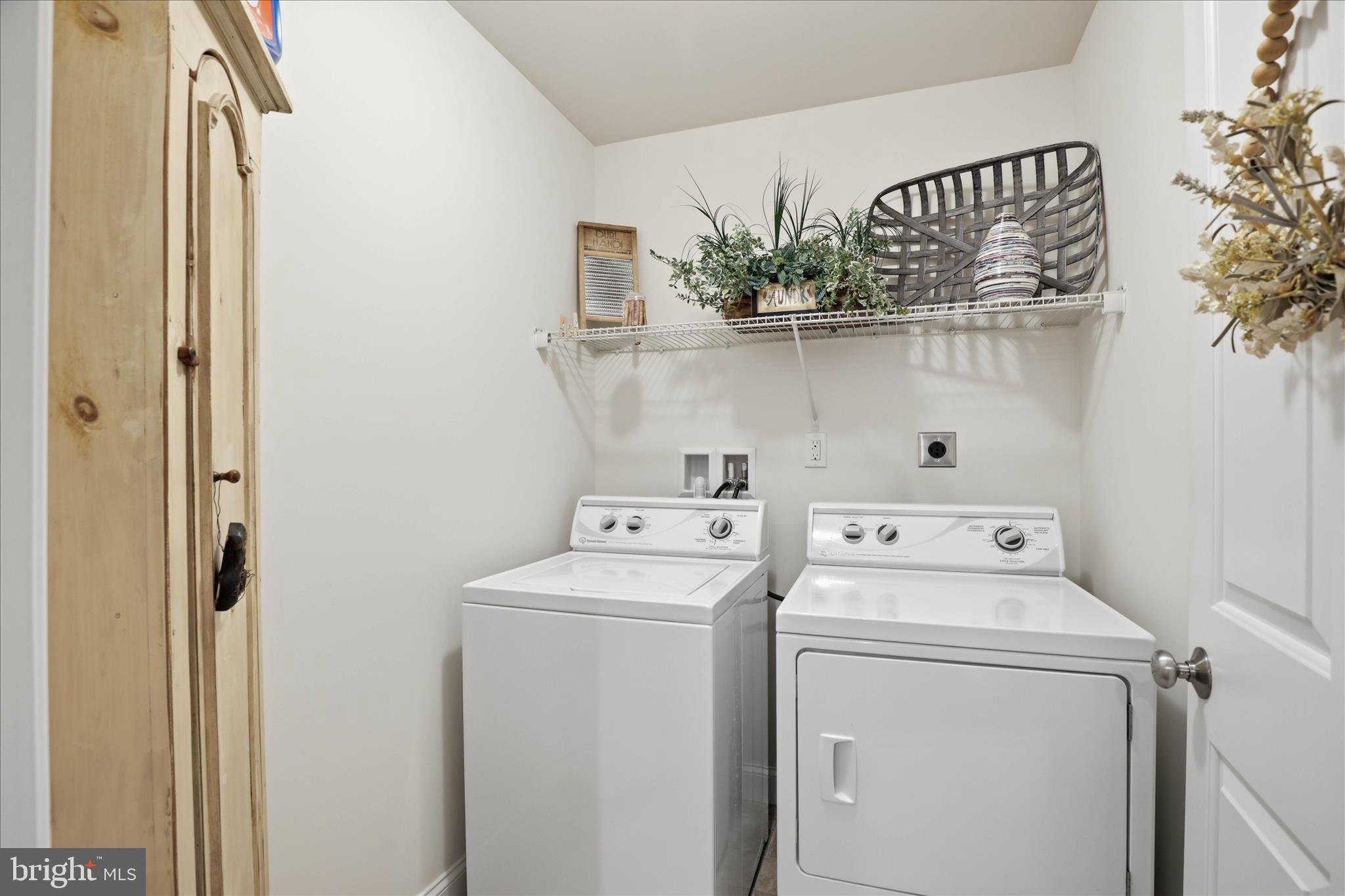 FAIRVILLE HEIGHTS - Residential