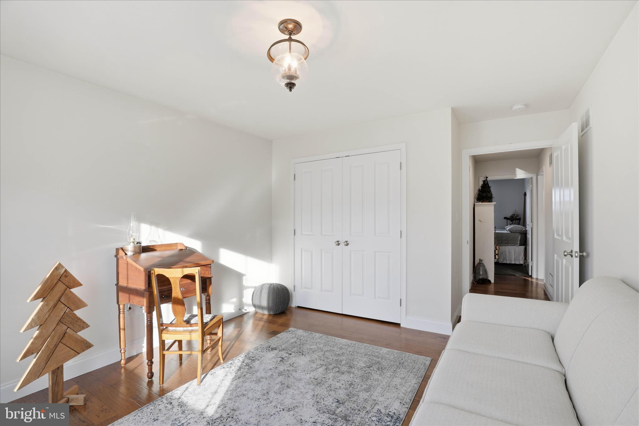 FAIRVILLE HEIGHTS - Residential