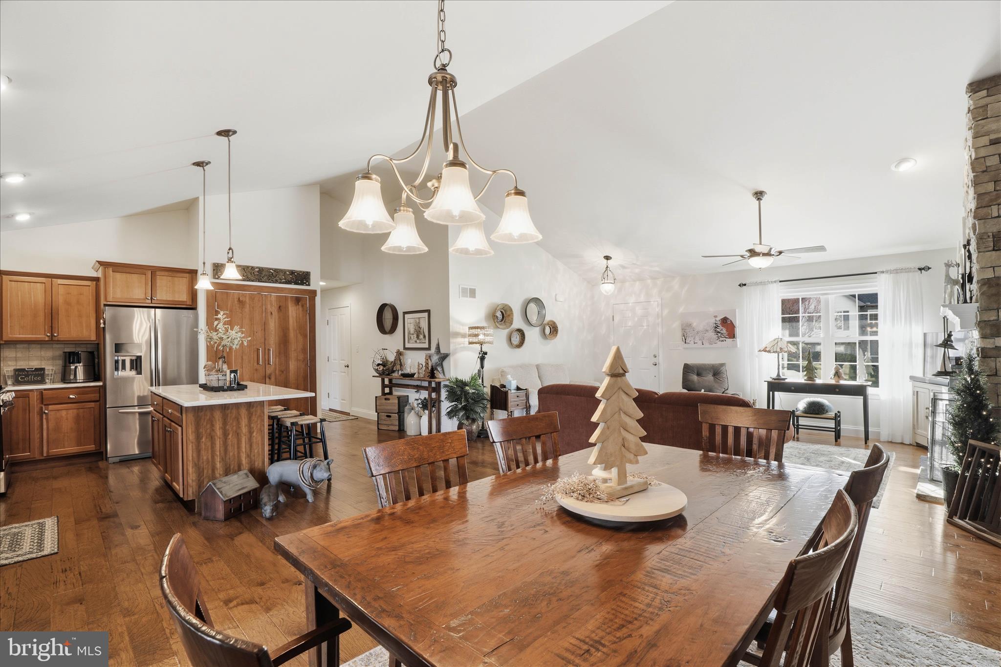 FAIRVILLE HEIGHTS - Residential