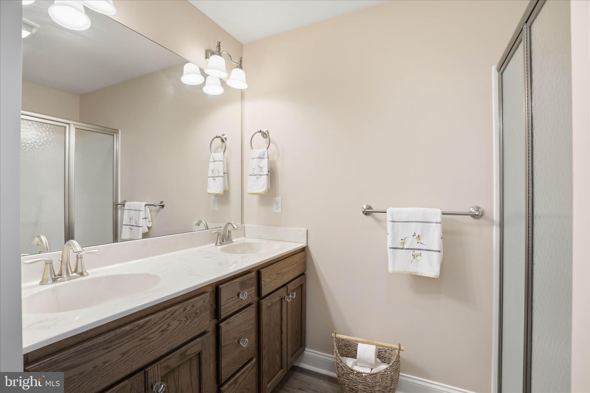 FAIRVILLE HEIGHTS - Residential