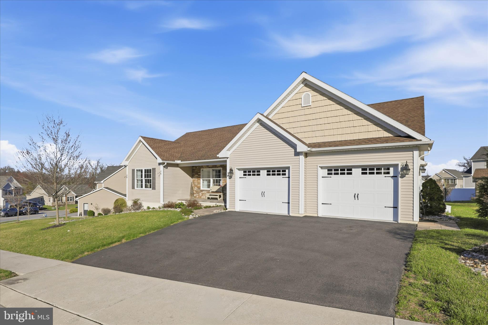 FAIRVILLE HEIGHTS - Residential