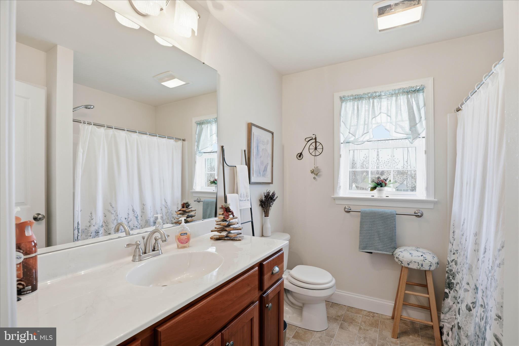 FAIRVILLE HEIGHTS - Residential