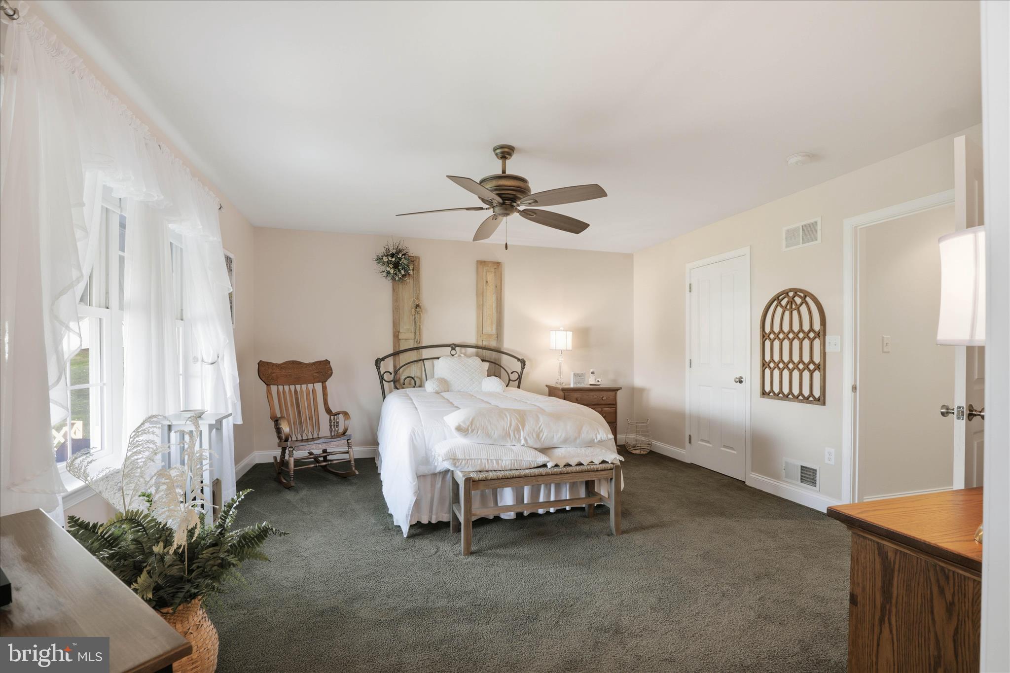 FAIRVILLE HEIGHTS - Residential