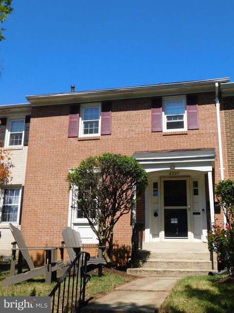 Photo of 8227 Mcclelland Pl, ALEXANDRIA, VA 22309 (MLS # VAFX2307408)