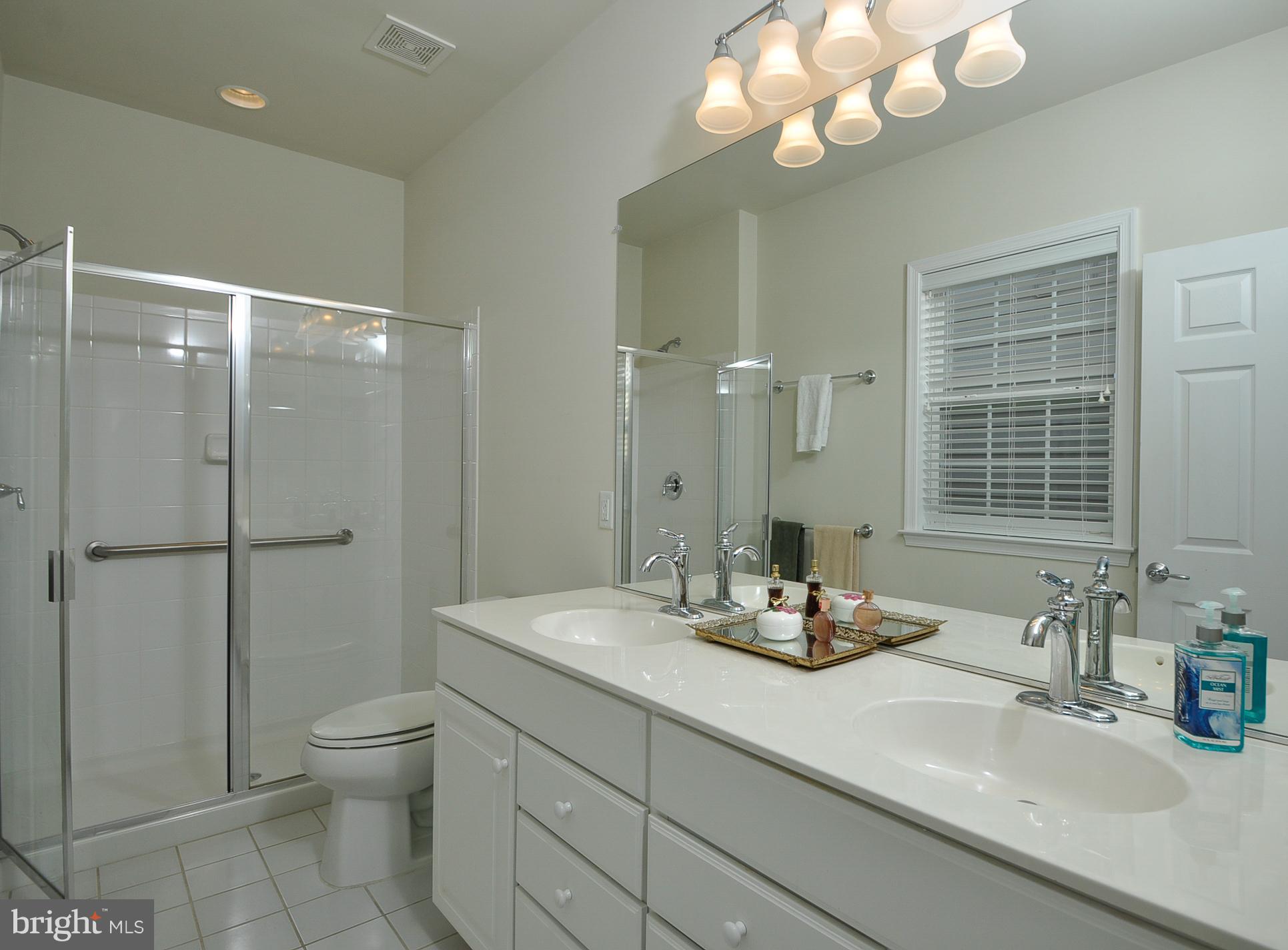 CELEBRATE - Residential