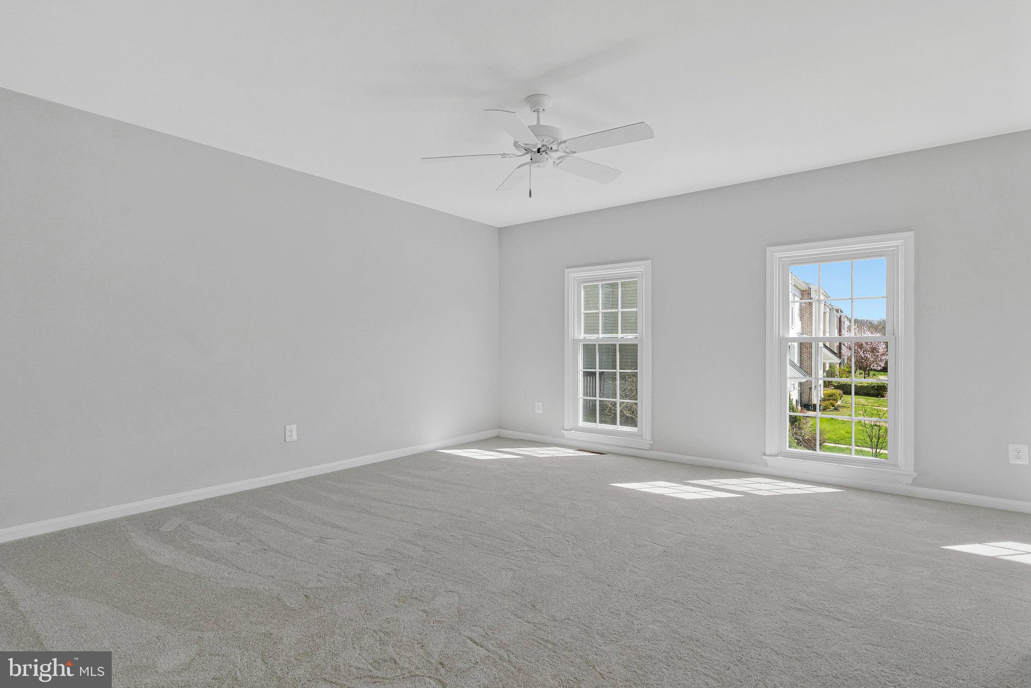 GLEN COVE - Residential