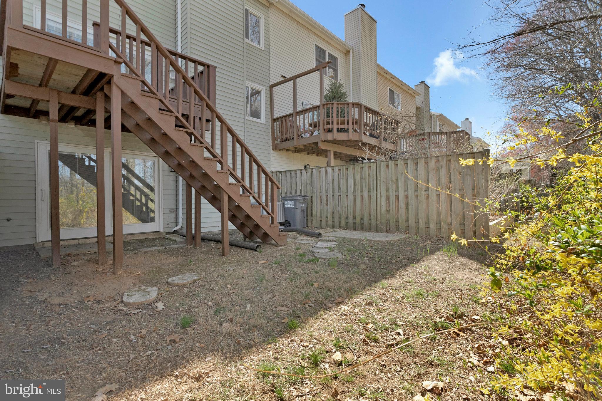 GLEN COVE - Residential