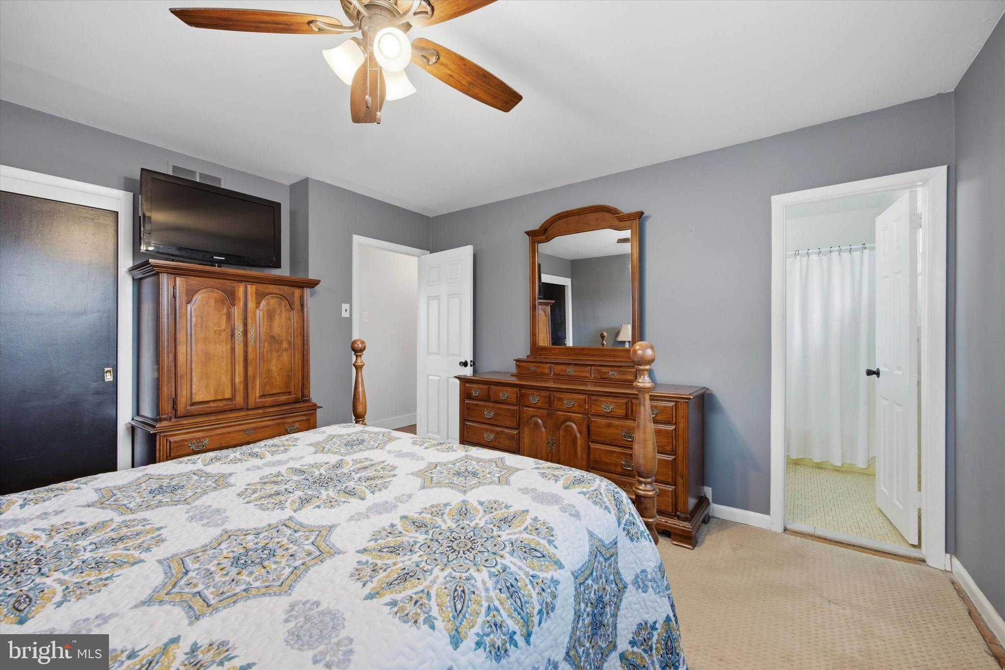 LAWRENCE PARK - Residential