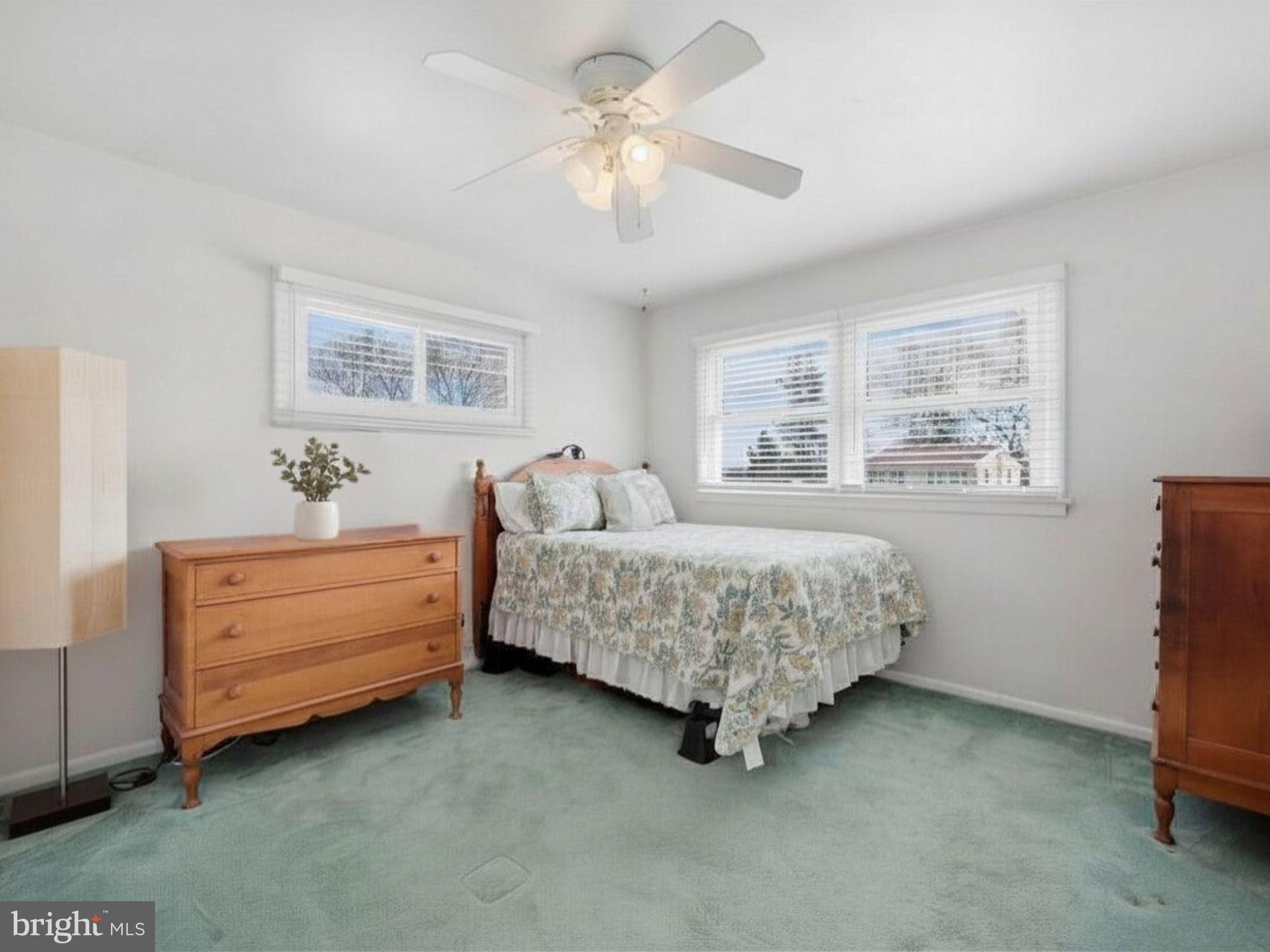 LAWRENCE PARK - Residential