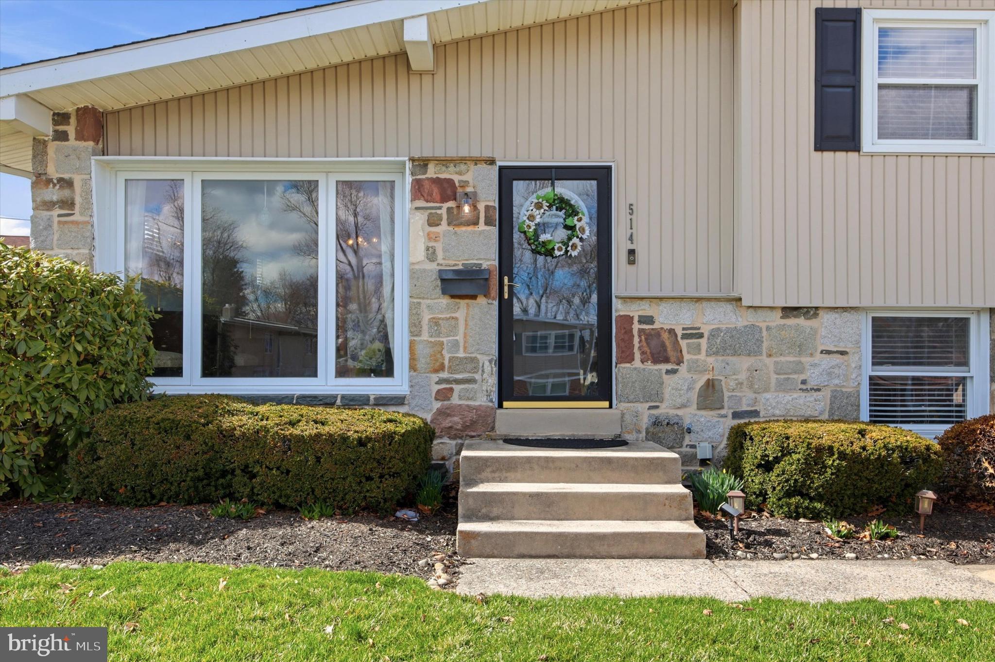 LAWRENCE PARK - Residential