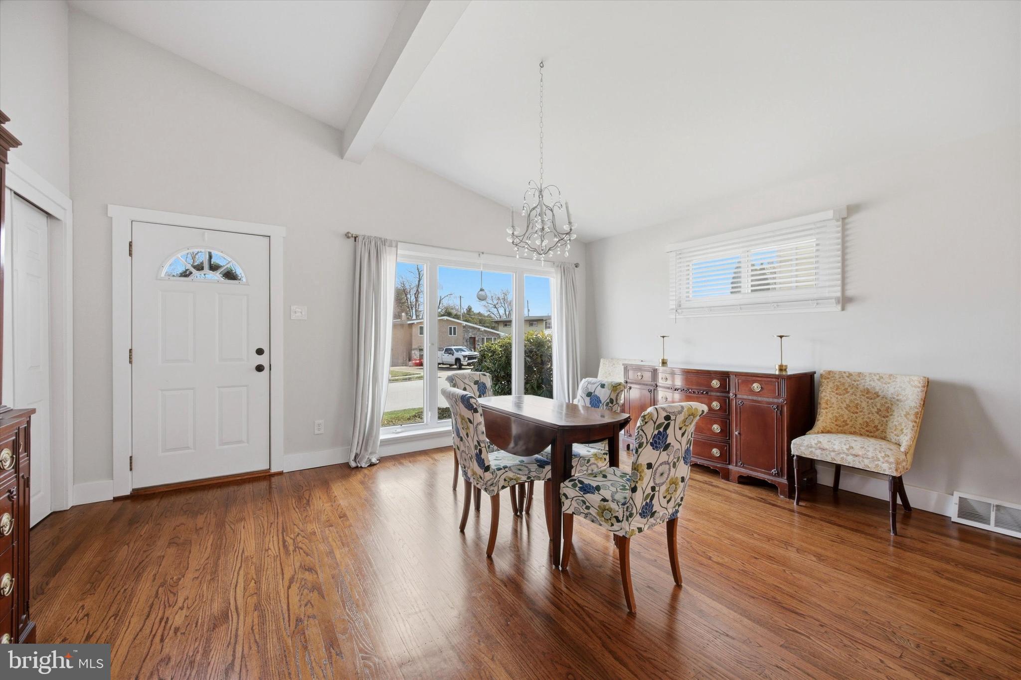 LAWRENCE PARK - Residential