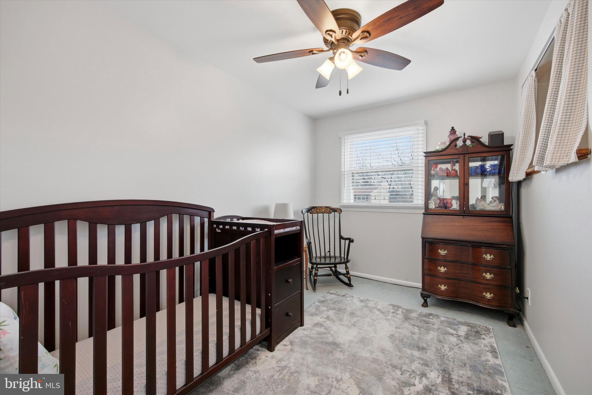 LAWRENCE PARK - Residential