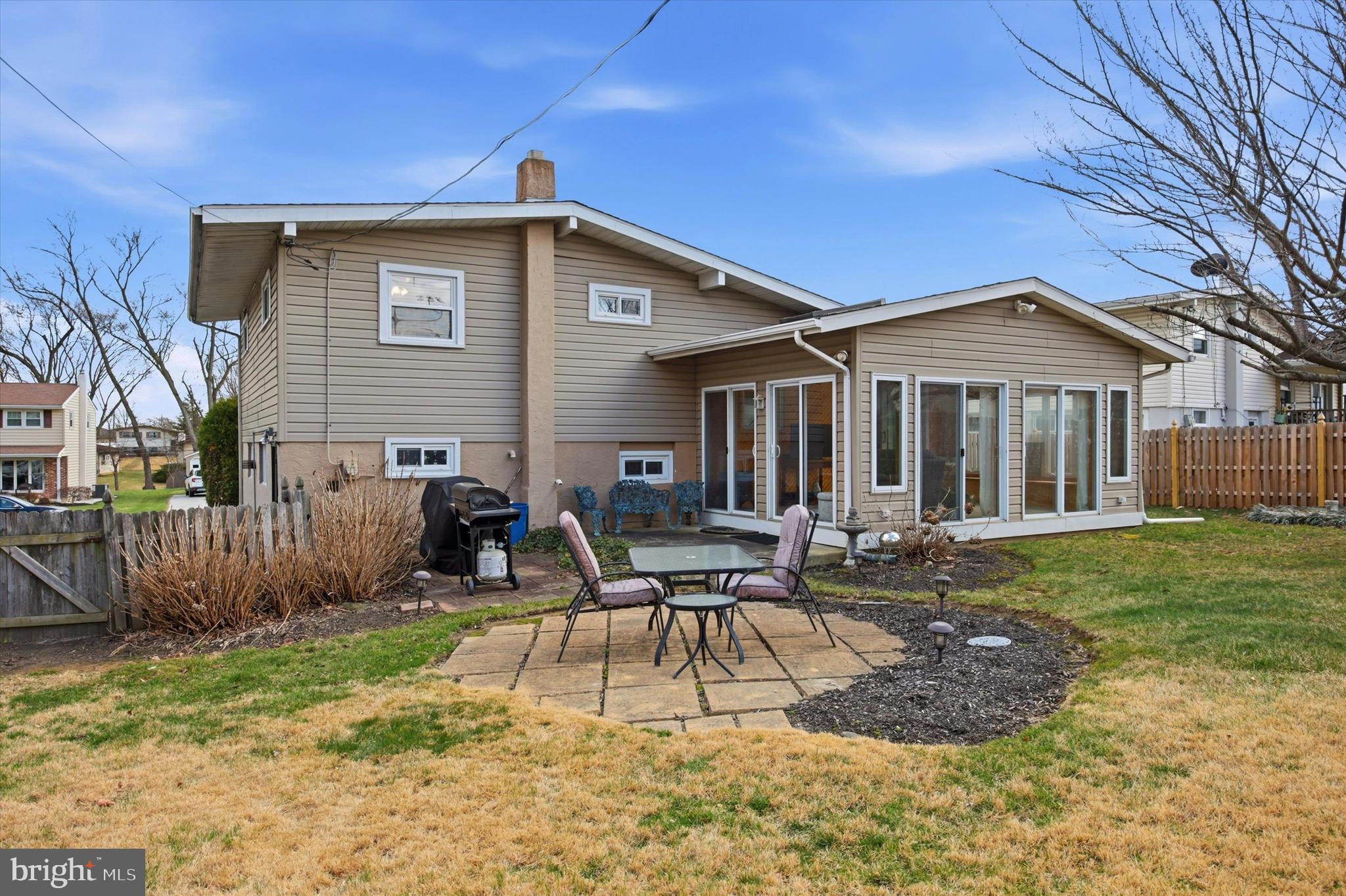 LAWRENCE PARK - Residential