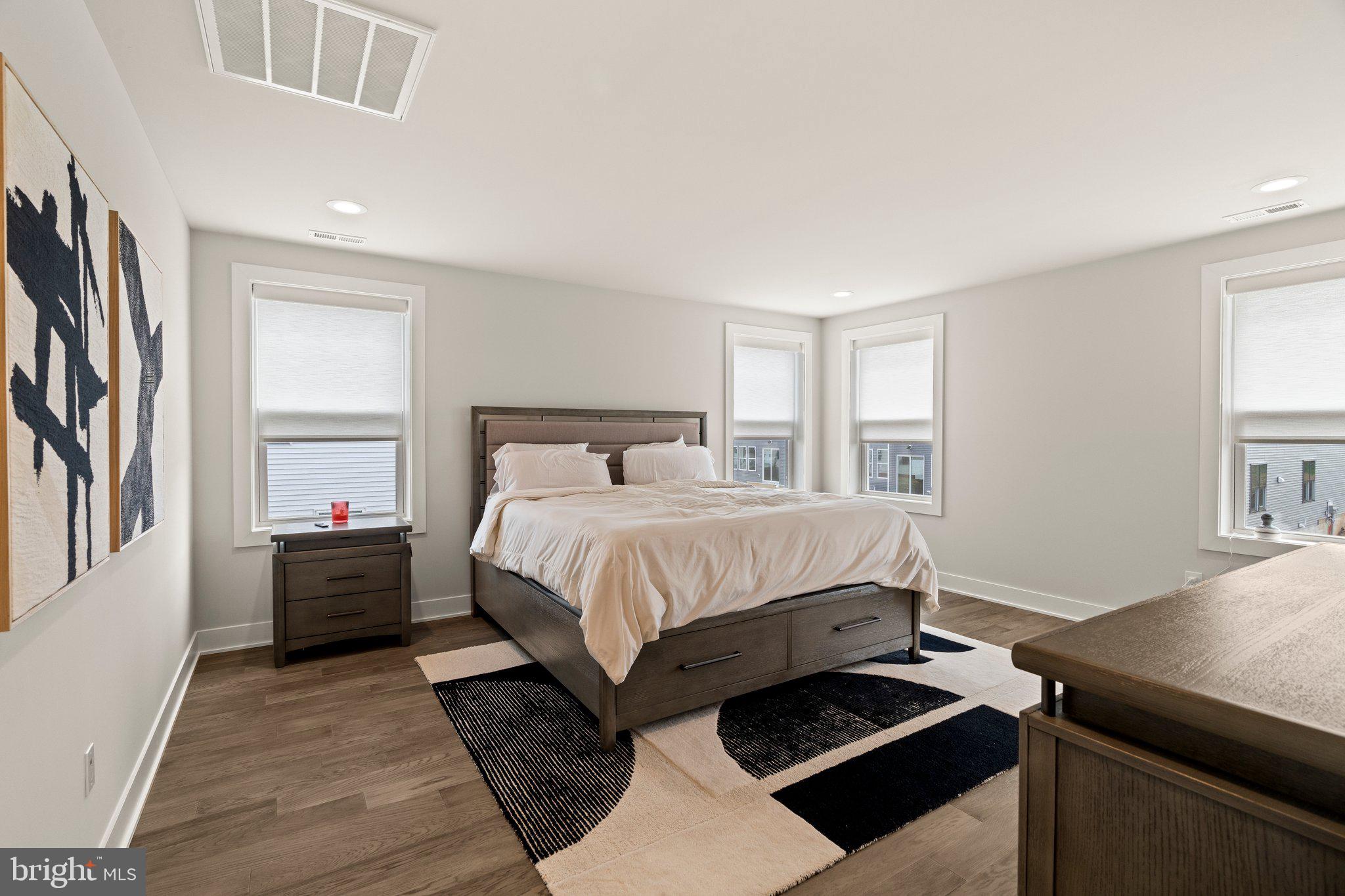 STONEBROOK AT UPPER MERION - Residential