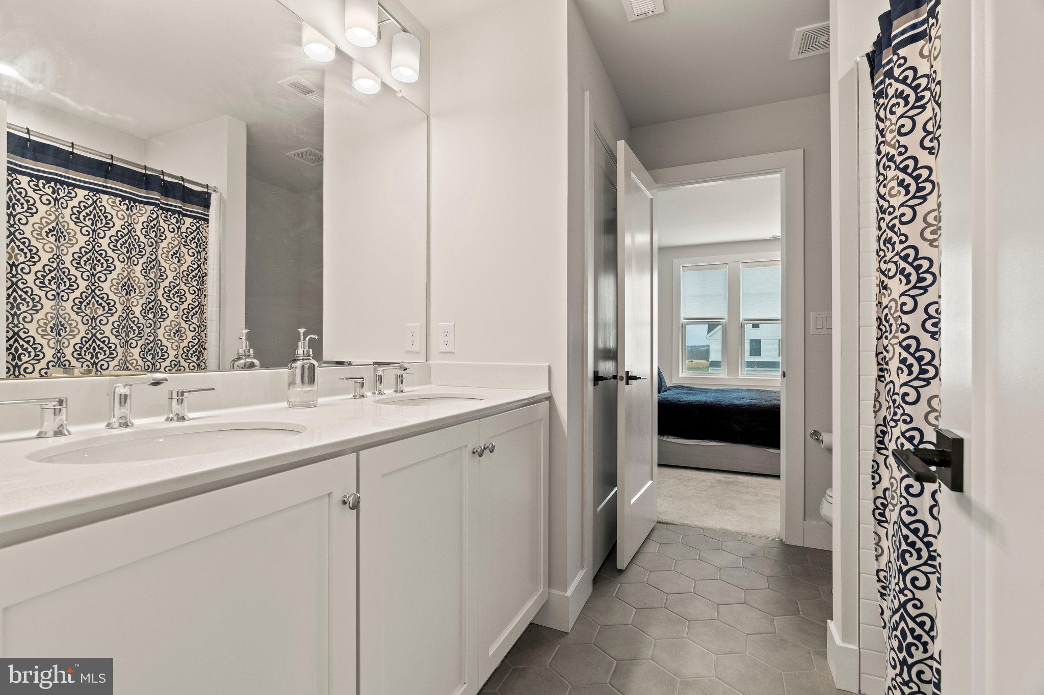 STONEBROOK AT UPPER MERION - Residential