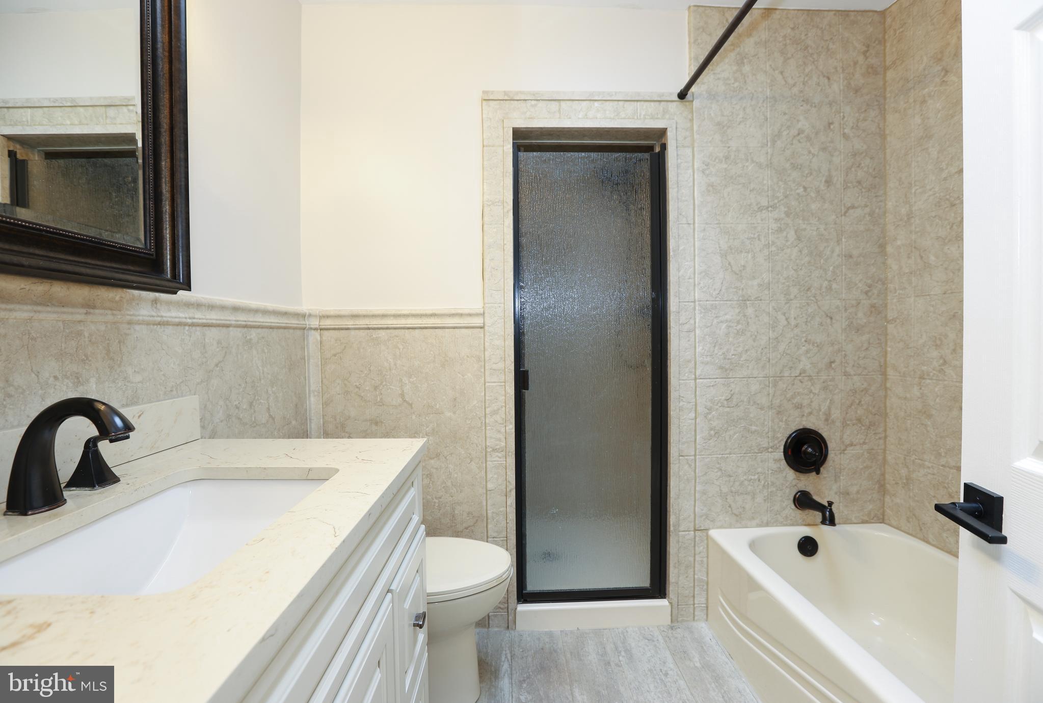 PHILADELPHIA (NORTHEAST) - Residential