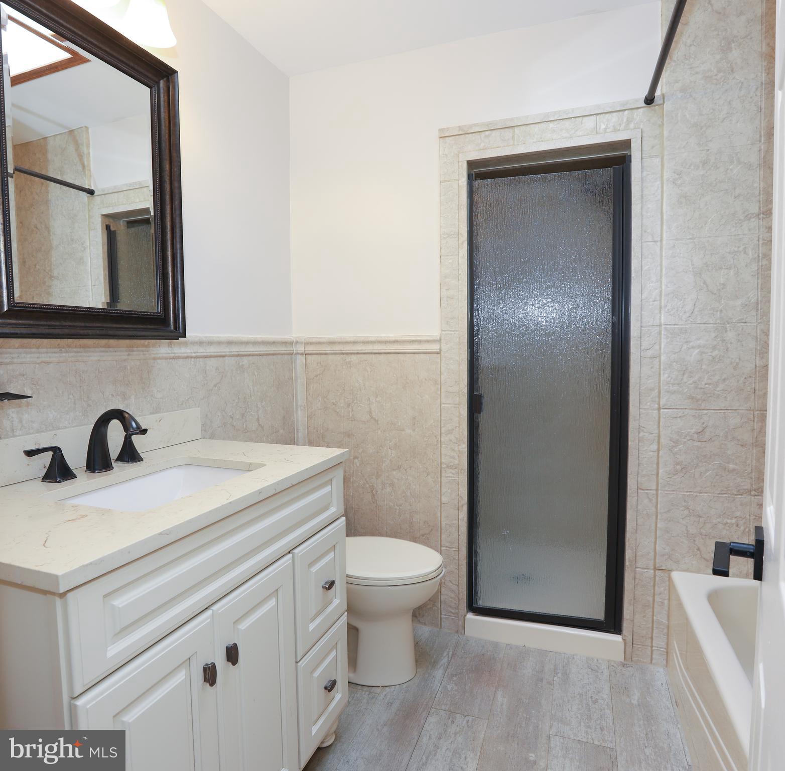 PHILADELPHIA (NORTHEAST) - Residential