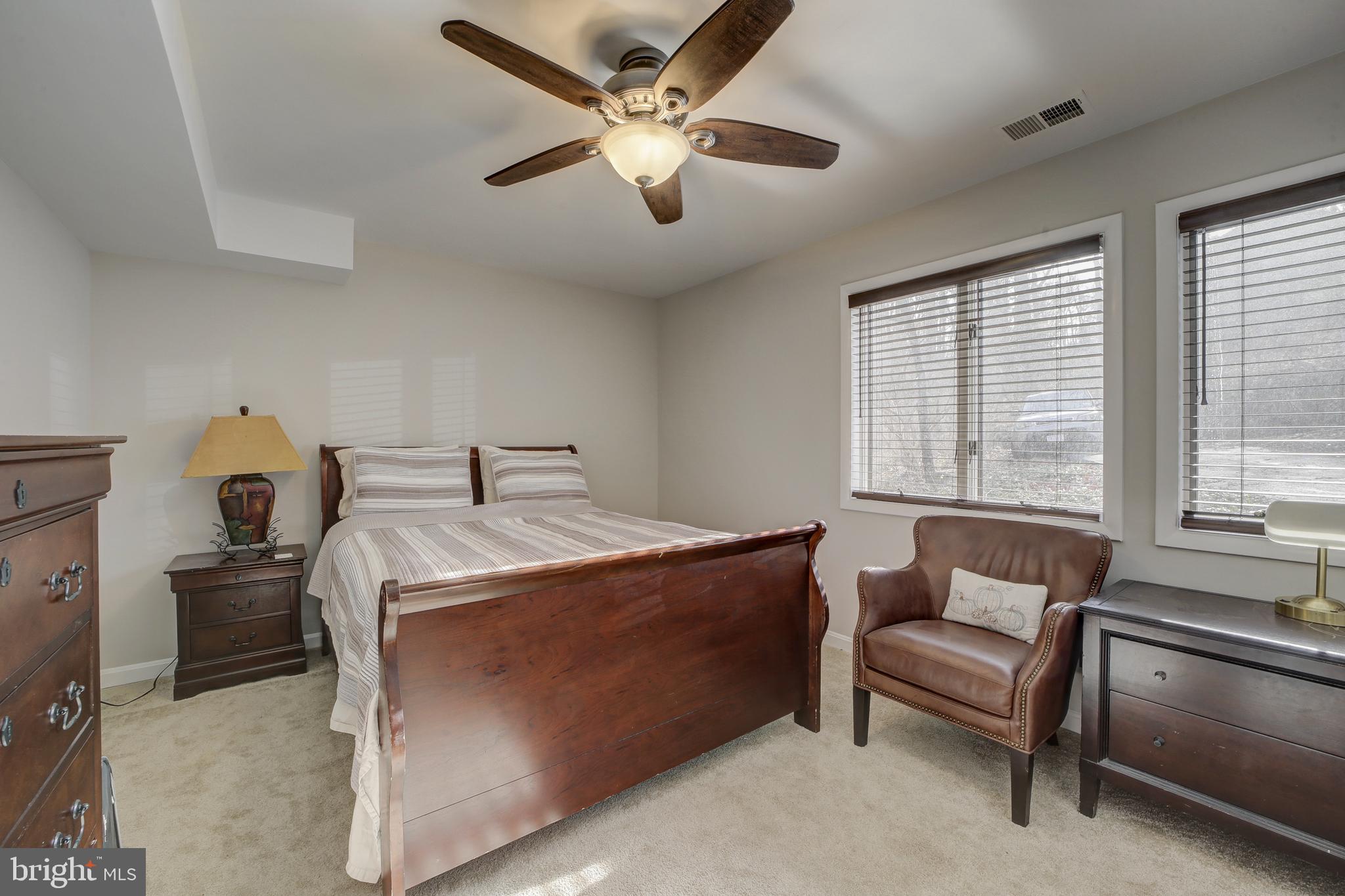 PINEY CREEK ESTATES - Residential Lease